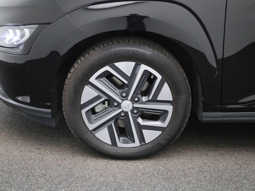 Hyundai Kona ev premium 64 kwh