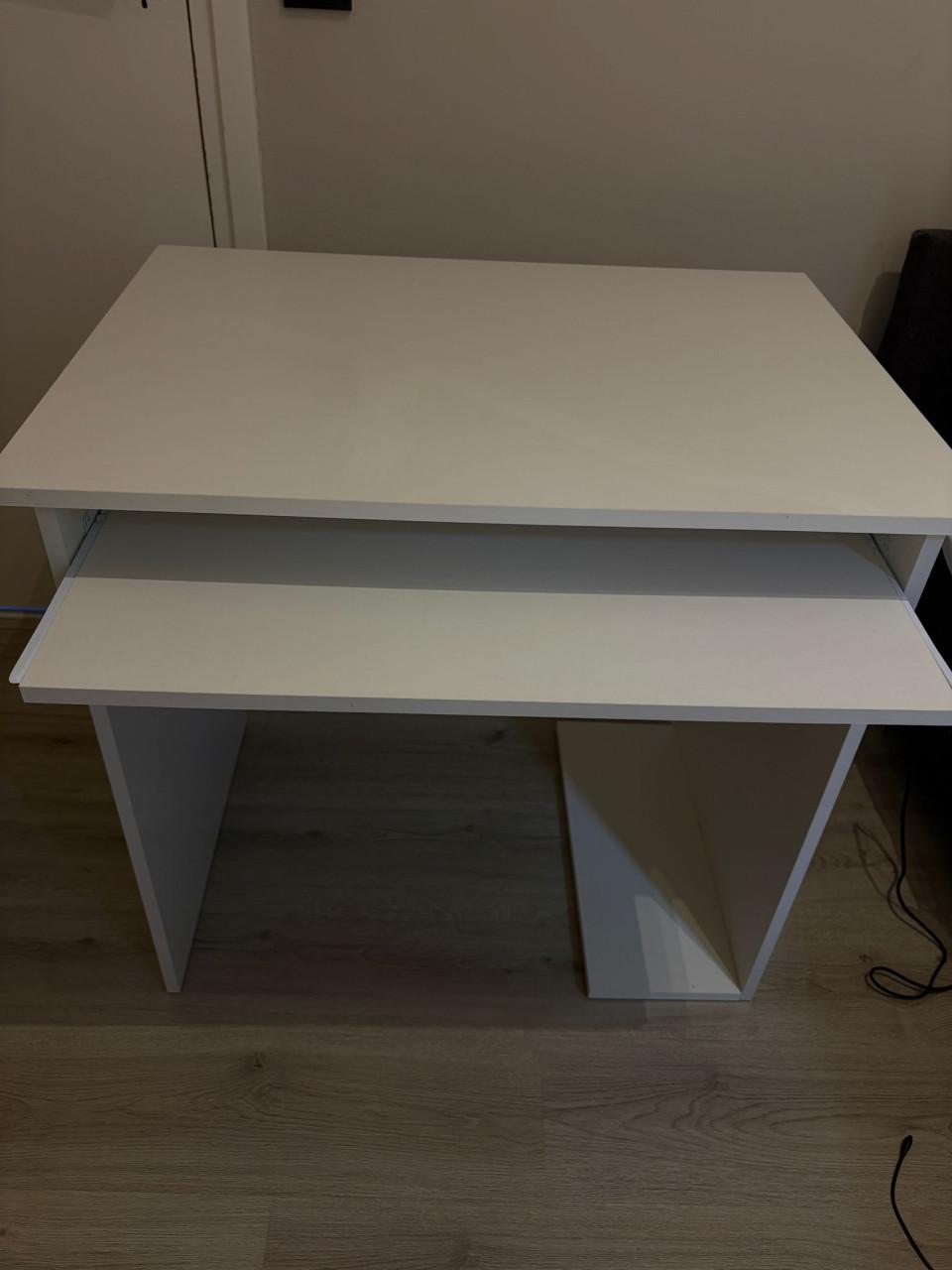 Bureau te koop