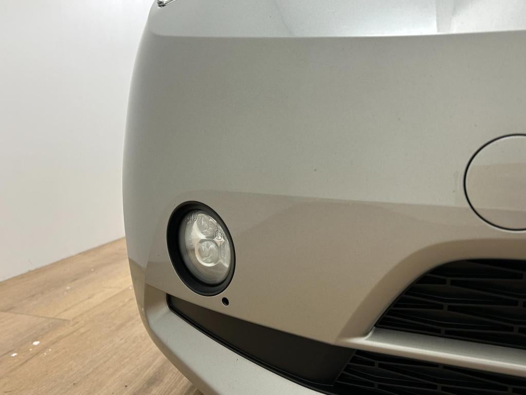 Seat Mii occasion 1.0 sport connect | grijs | tweedehands seat mii | airco 