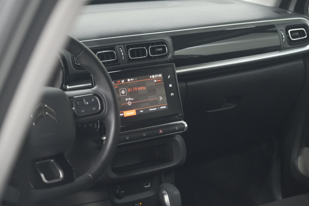 Citroen C3 puretech 110 eat6 feel edition | panoramadak | apple carplay | p