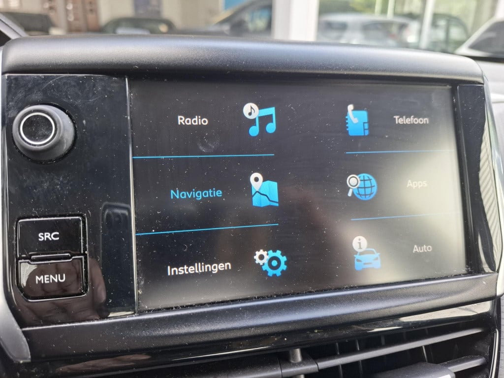 Peugeot 2008 suv 110 blue lion navi/lmv/park