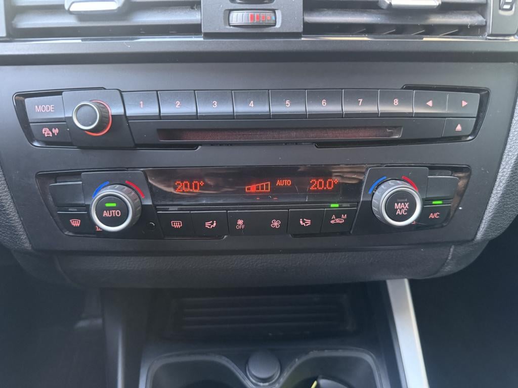 BMW 1 Serie 114i business executive 5-drs