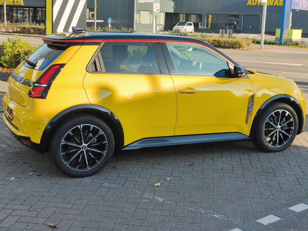 Renault 5 iconic cinq 52 kwh - demo / pack advanced drive assist  / harman 