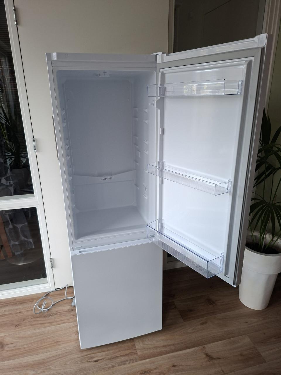 Witte Beko Koelvriescombinatie