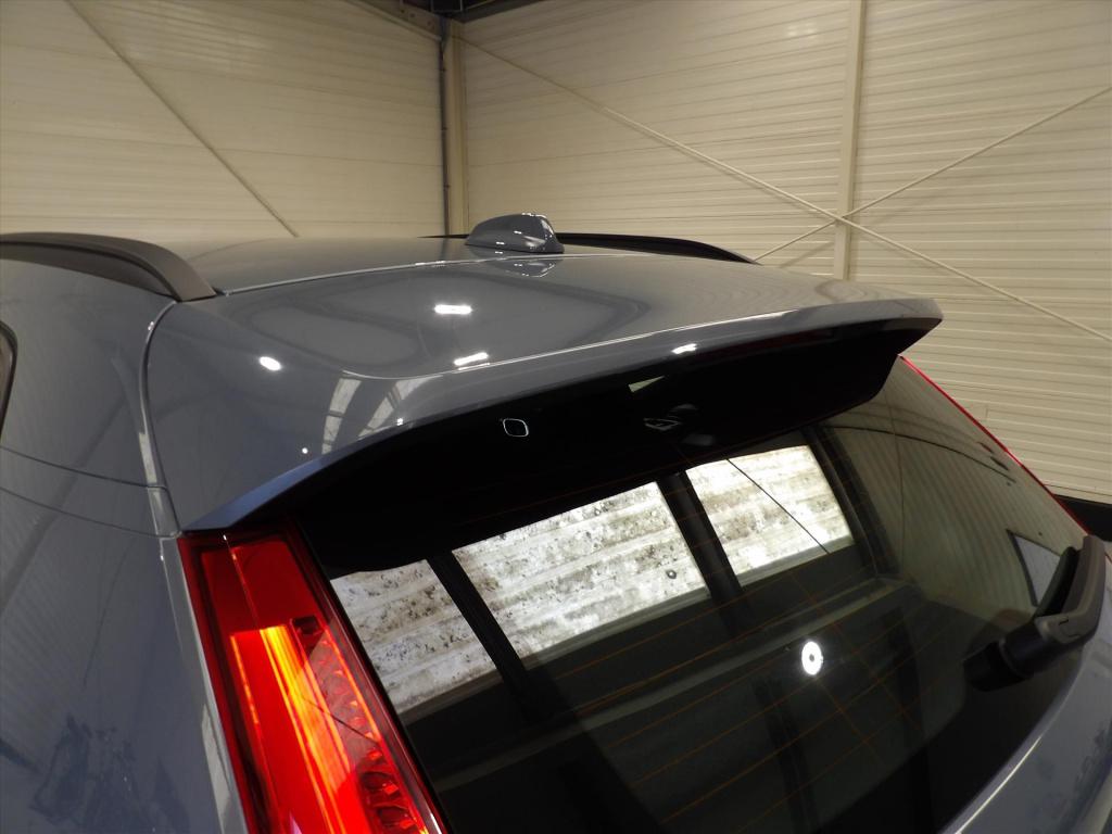 Volvo XC40 t3 163pk geartronic momentum core