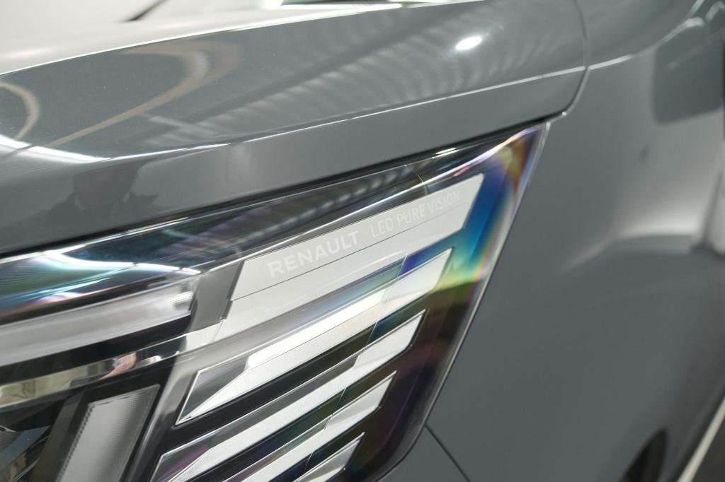 Renault Trafic 2.0 dci 110 t30 l2h1 work edition | trekhaak | camera | navi