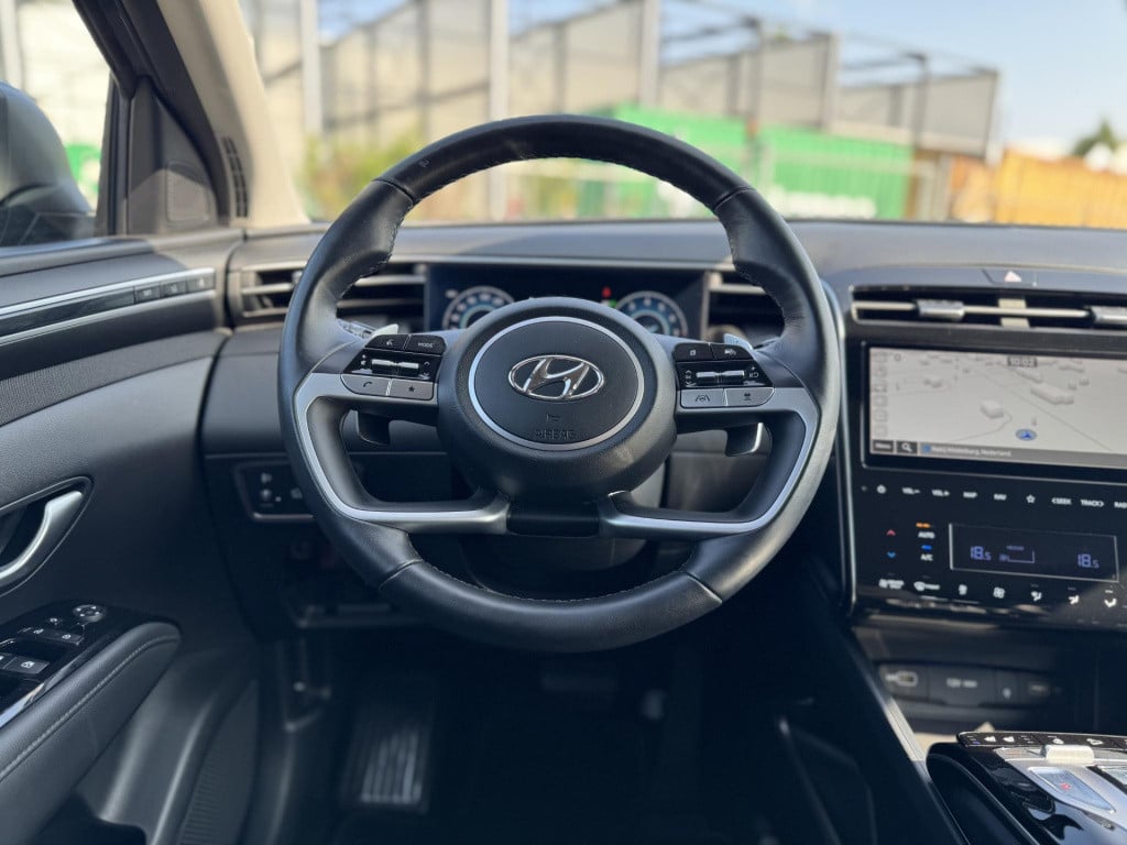 Hyundai Tucson 1.6 t-gdi phev premium 4wd | vol-leder | digitaal instrument