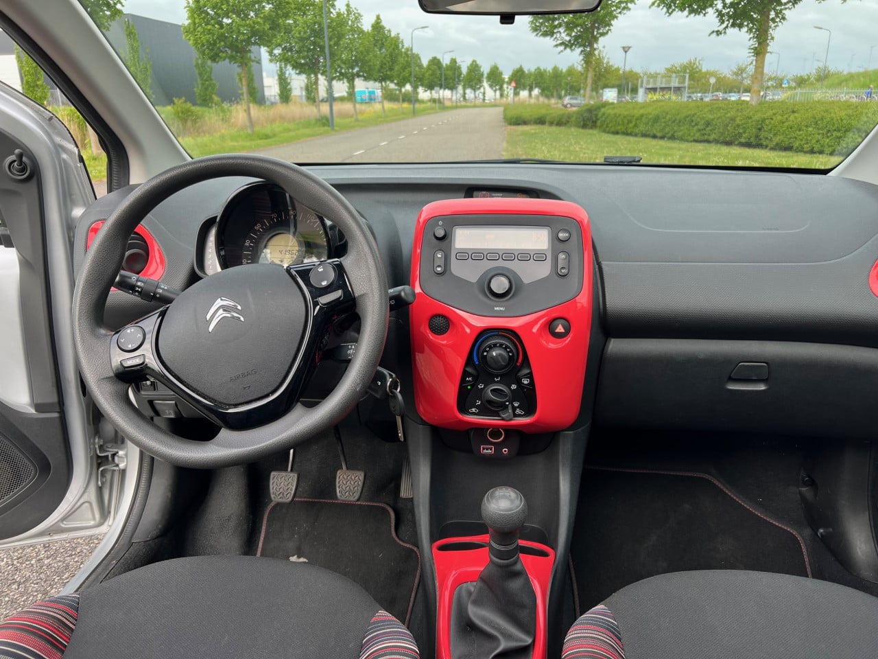 Citroen C1 uit 2015 met slechts 42.000 km, Open dak!!