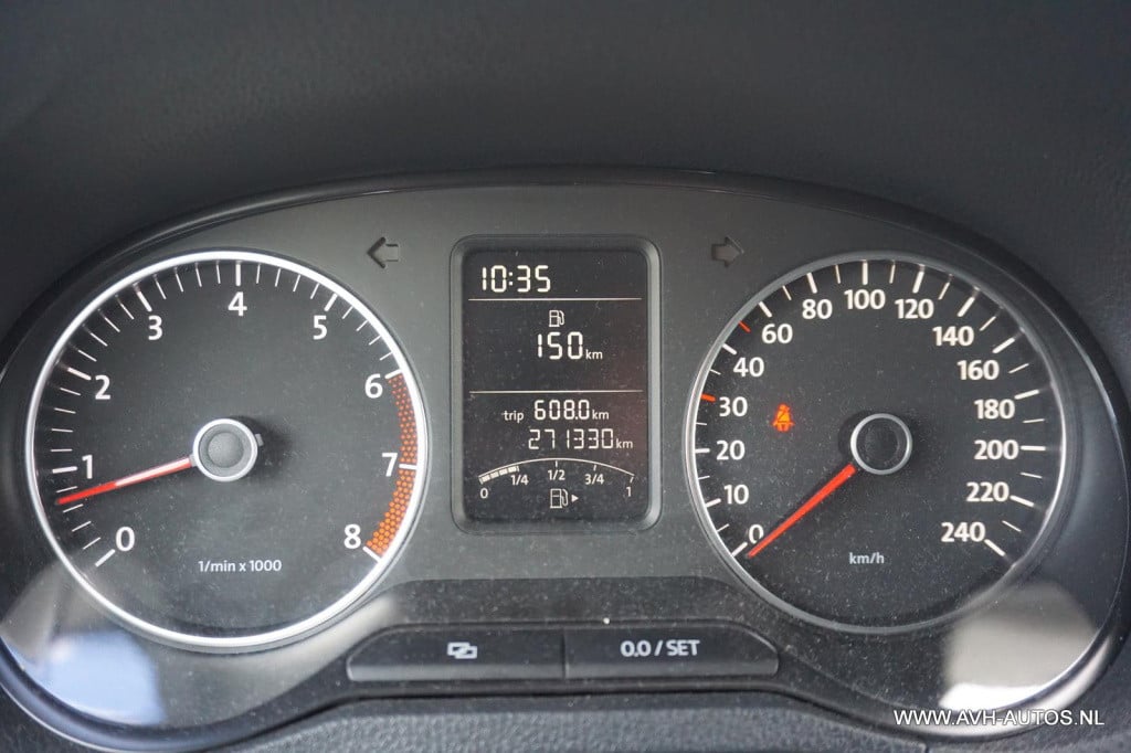 Volkswagen Polo 1.2 tsi highline
