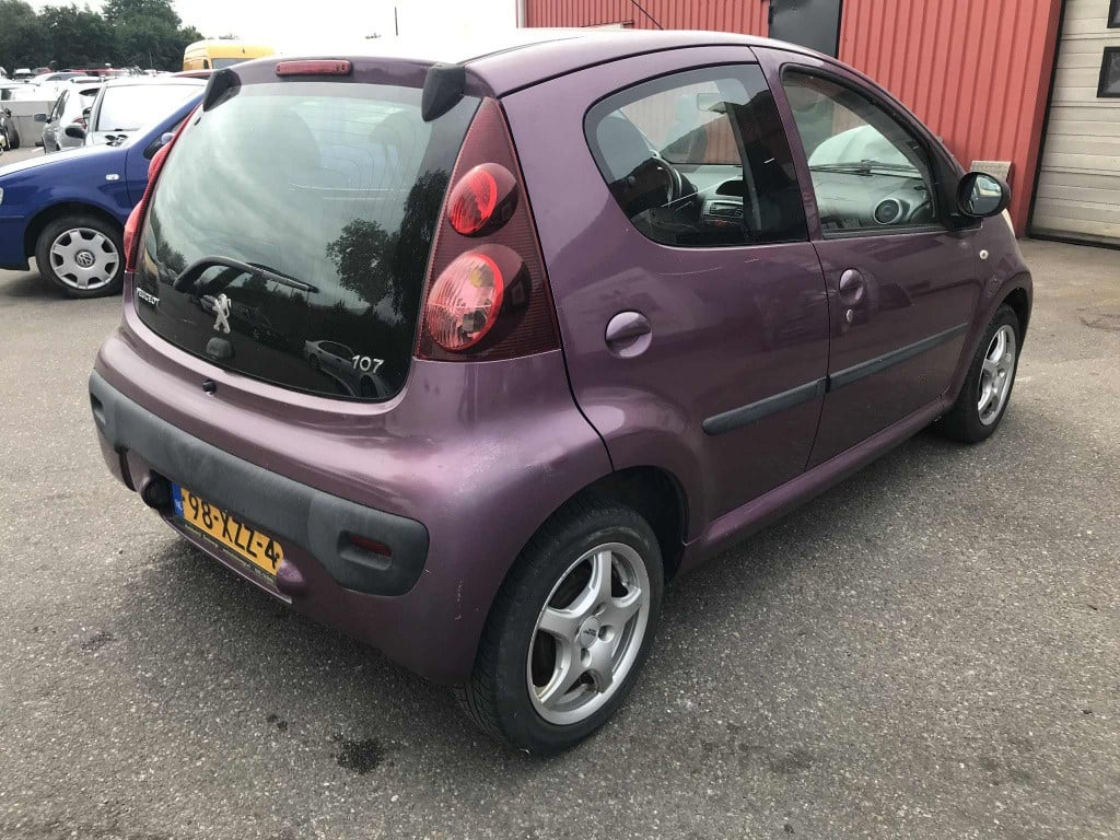 Peugeot 107 1.0 envy