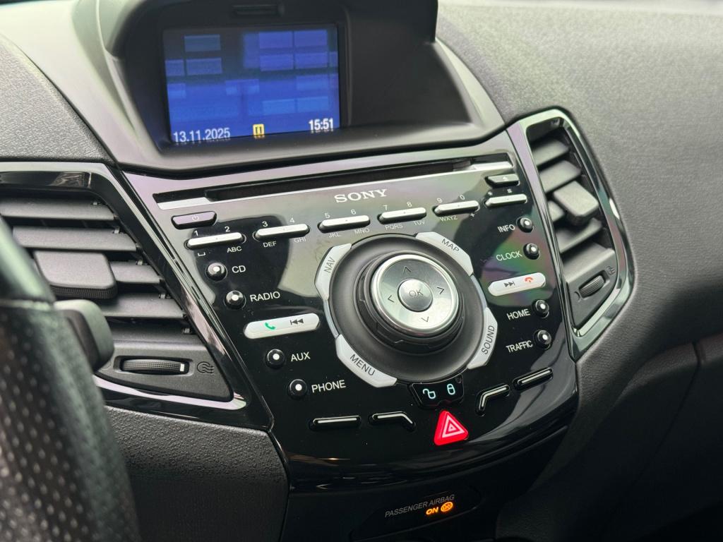 Ford Fiesta 1.6 st2 * camera * recaro * stoelverwarming * clima