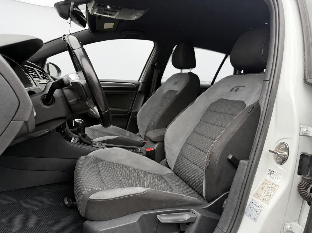 Volkswagen Golf 1.5 tsi highline business r