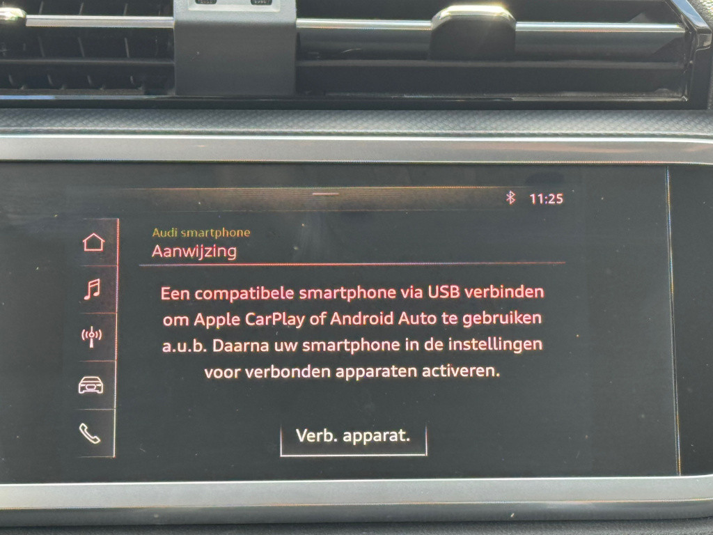 Audi Q3 35 tfsi design luxe * trekhaak * sportstoelen* carplay