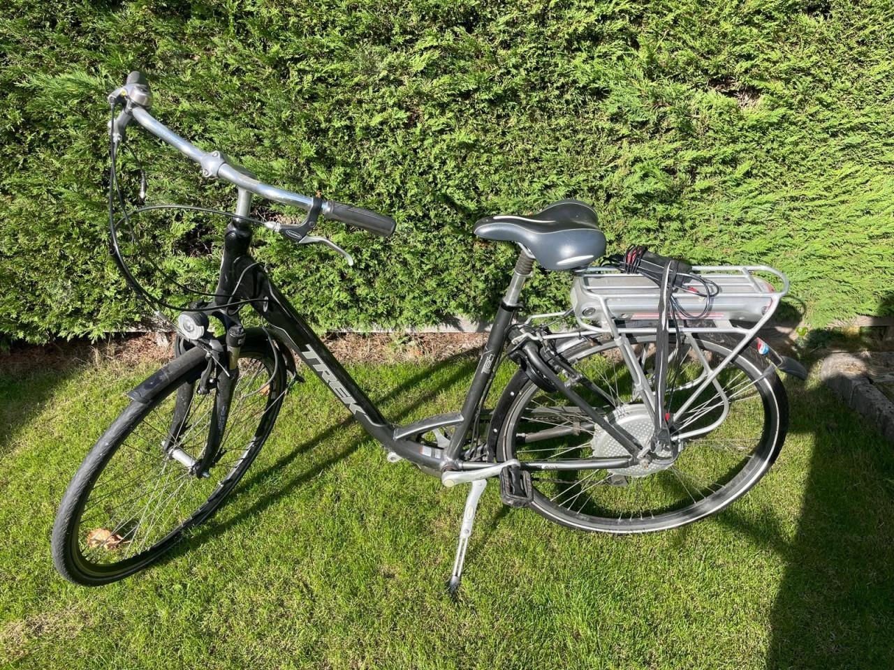 Elektrische damesfiets trek (kapot)