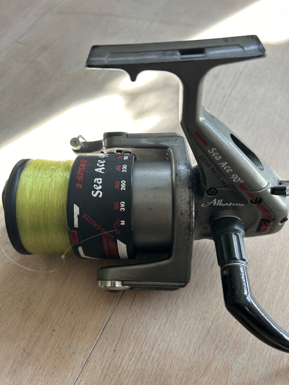 Te koop albatros sea ace 90 grote zeemolen met nieuwe lijn