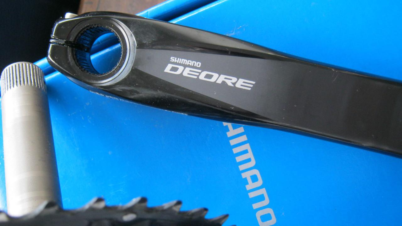 NIEUW DEORE CRANCKSTEL EN SHIFTER EN VOOR DERALEUR EN KETTINGBLAD