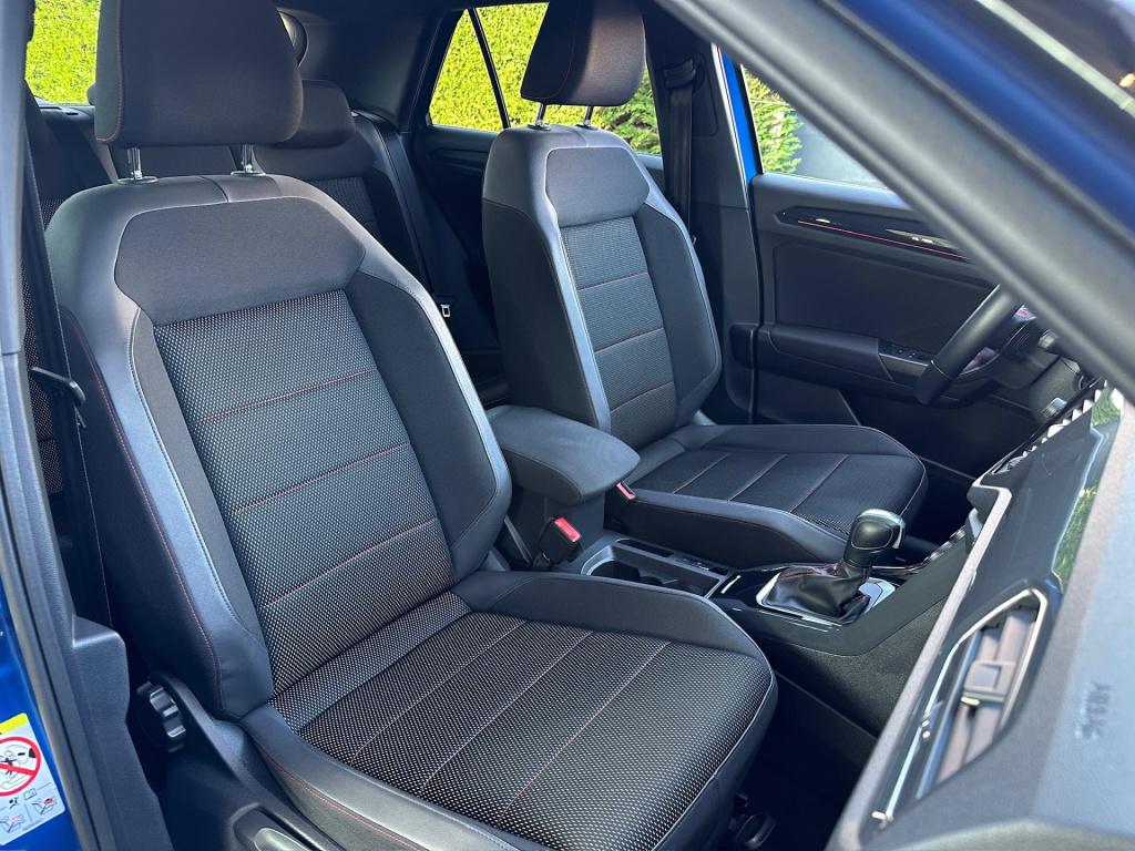 Volkswagen T-roc 1.5 tsi 150pk dsg r-line sport | trekhaak | camera | keyle