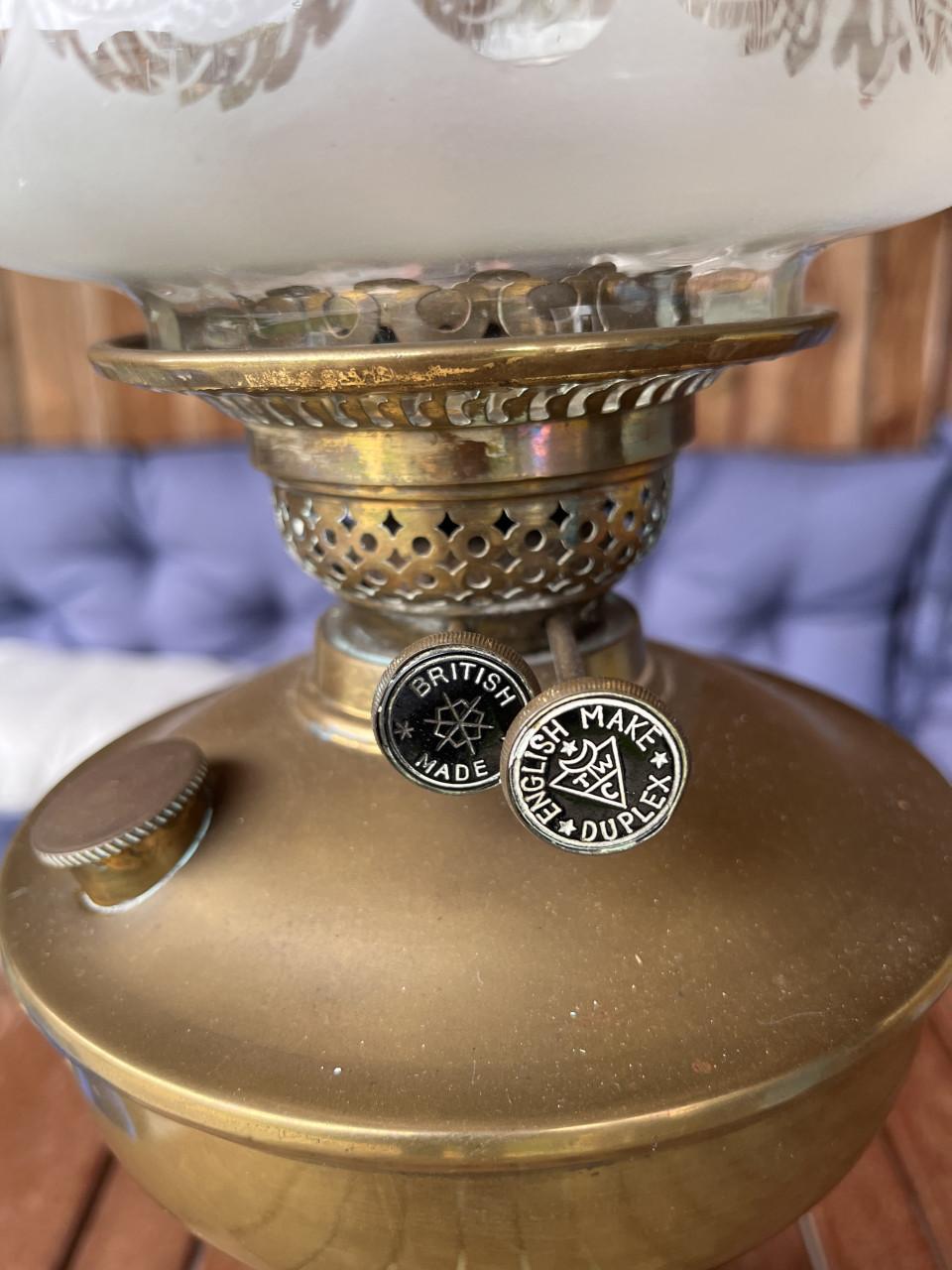 Oude olielamp