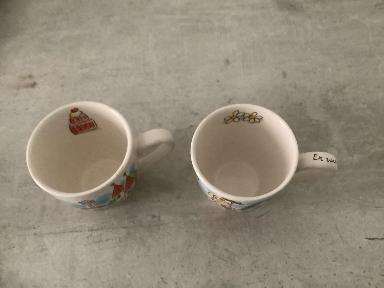 Blond Amsterdam - 2 Efteling Bekers