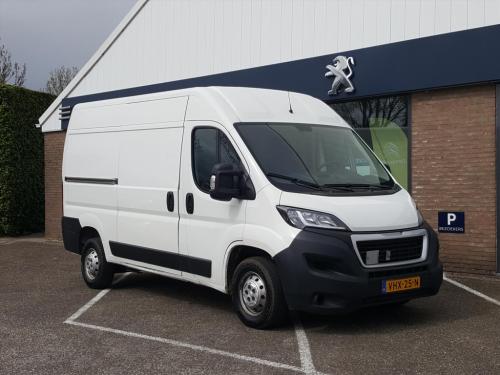 Peugeot Boxer gb 333 l2h2 bluehdi 140pk trekhaak | navigatie | cruise contr