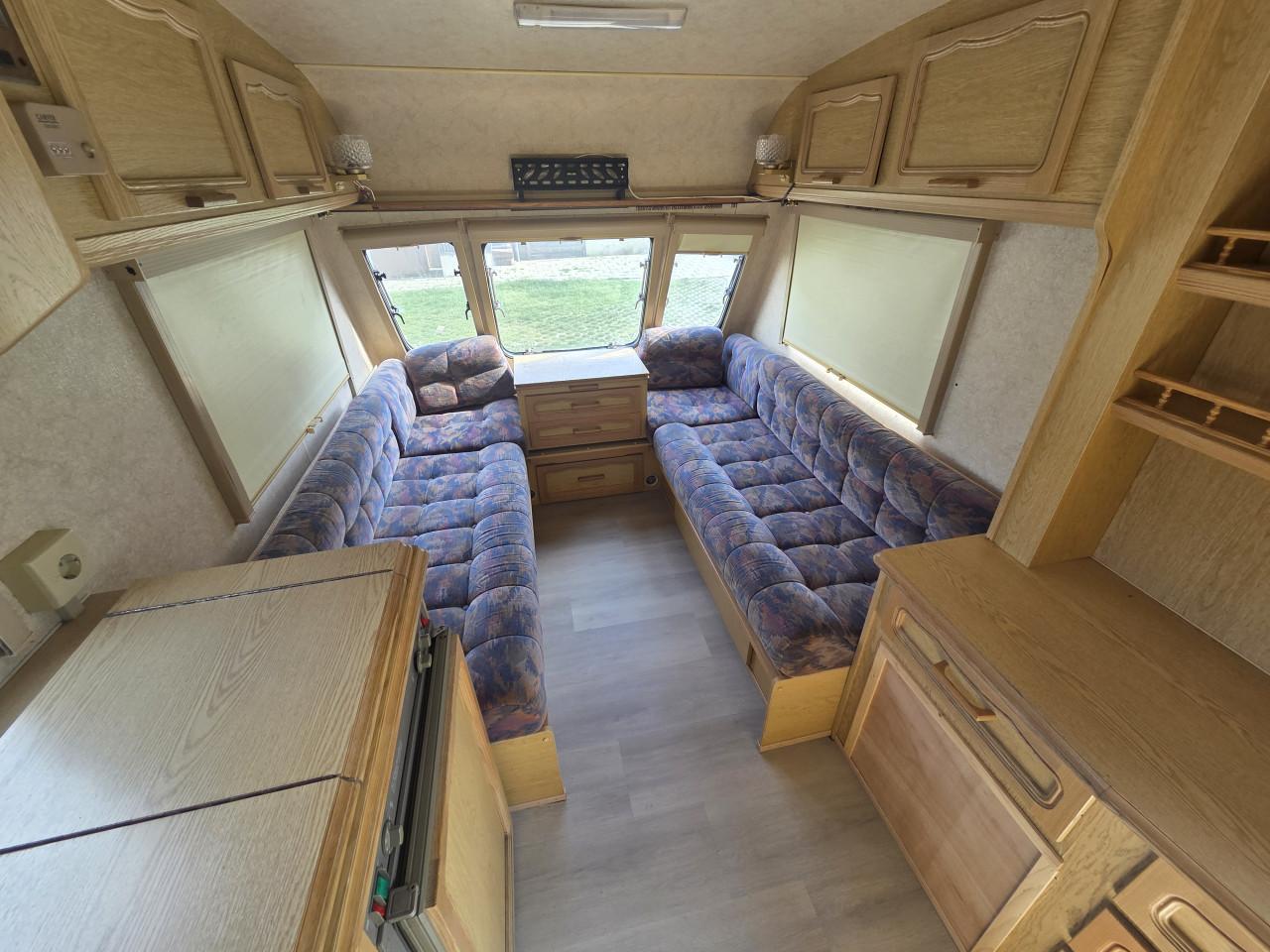 Swift challenger 470 met voortent