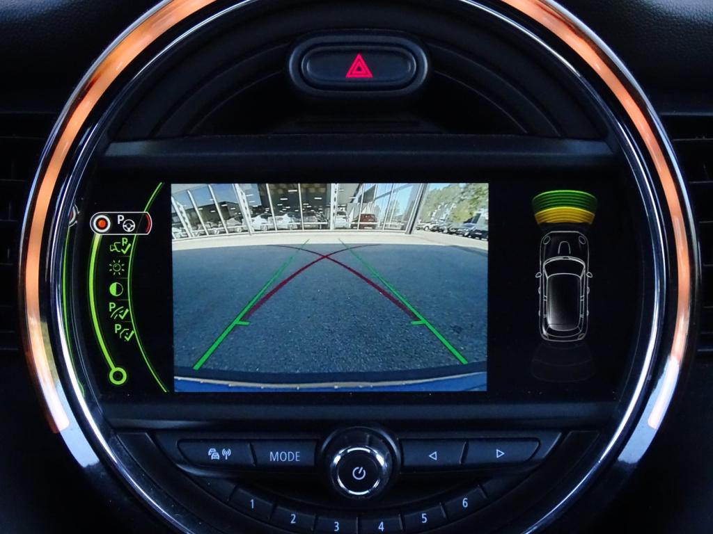 Mini Cooper mini 2.0 sd chili serious business automaat | led | leder | pan