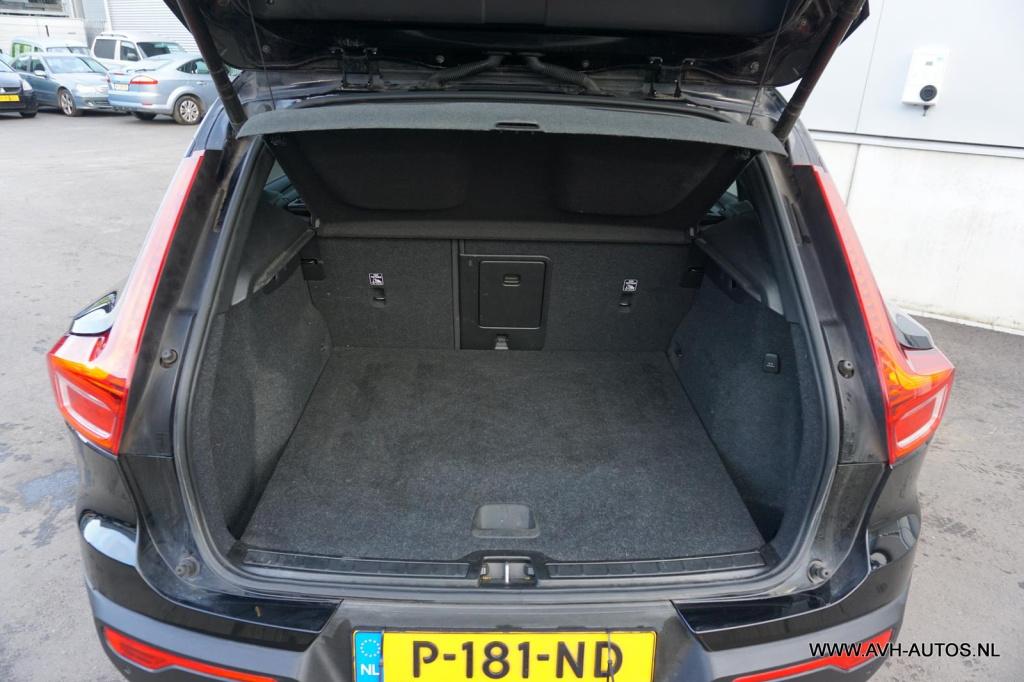 Volvo XC40 1.5 t2 r-design