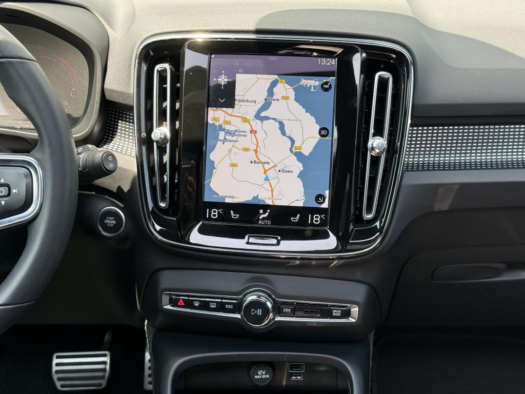 Volvo XC40 t5 262pk recharge ultimate dark |leder+ memory| camera| h&k soun