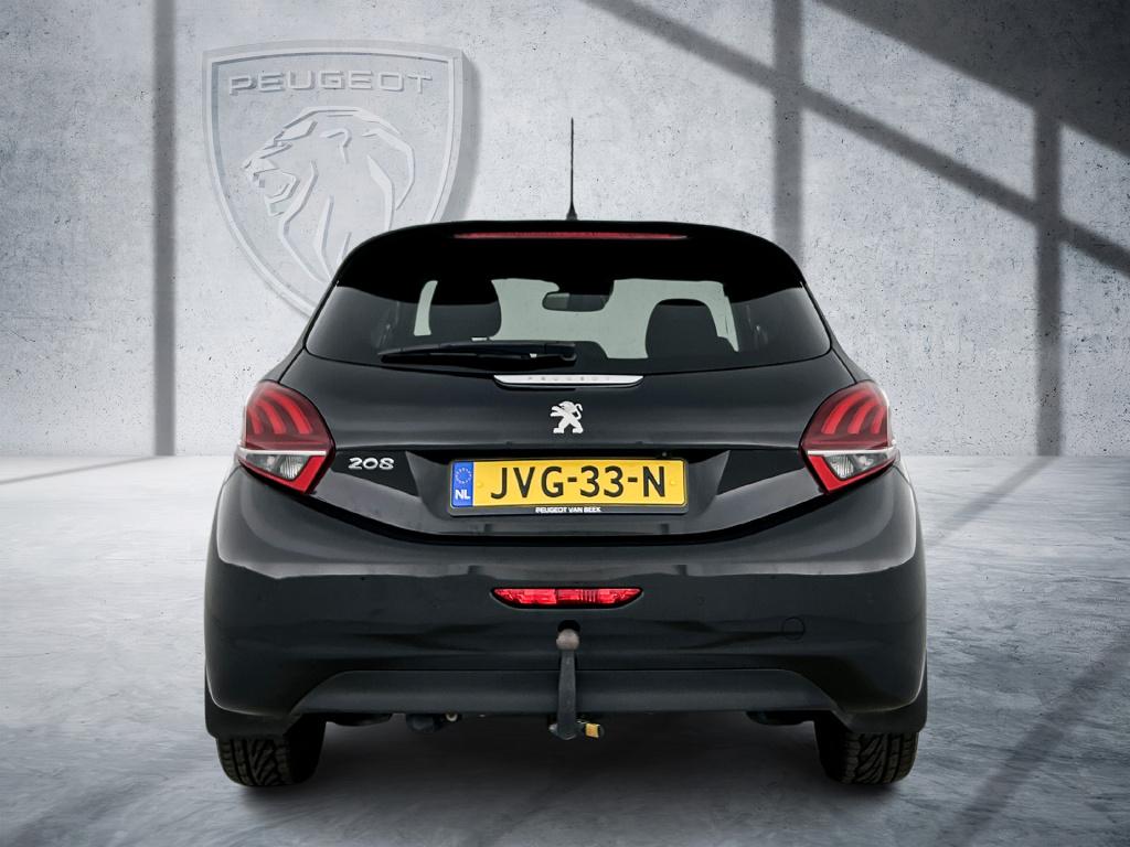 Peugeot 208 110pk tech edition | rijklaar | trekhaak | camera achter | navi