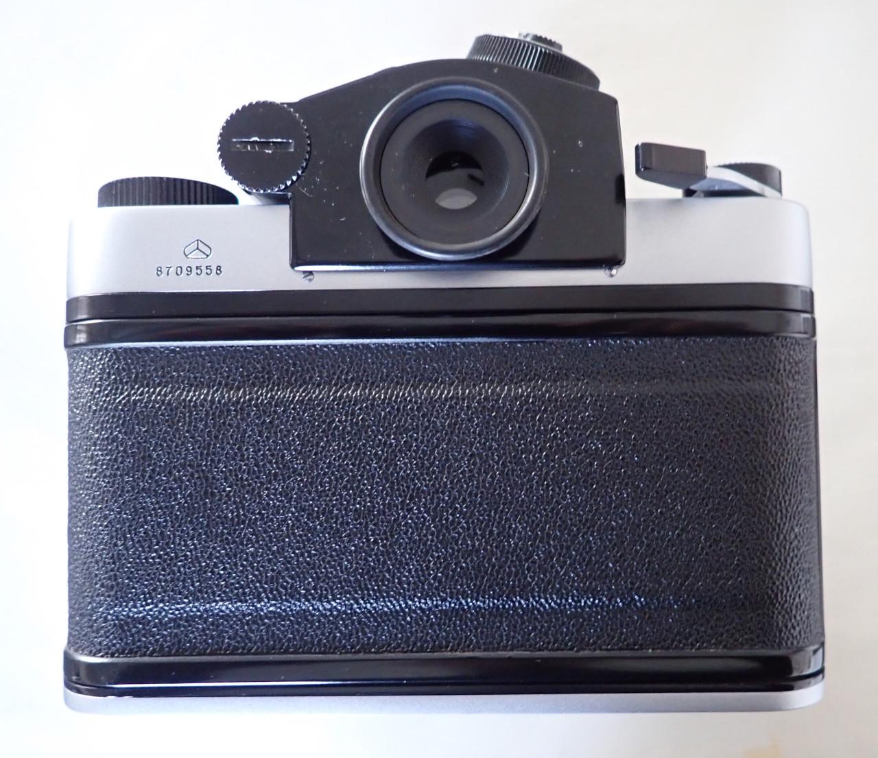 KIEV 60 één-oog spiegelreflexcamera