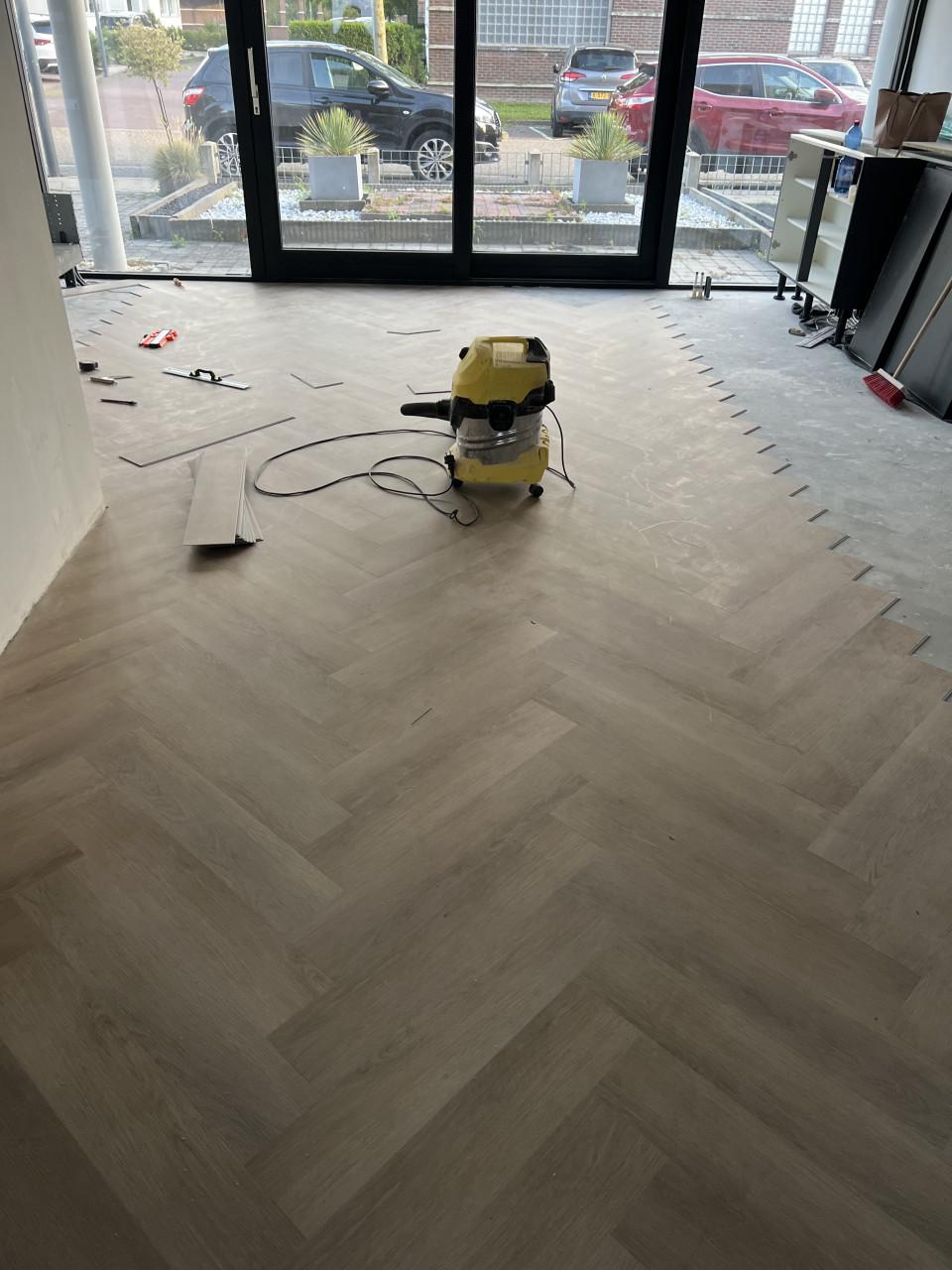 Professioneel Schilder en laminaat legger 06-42810770