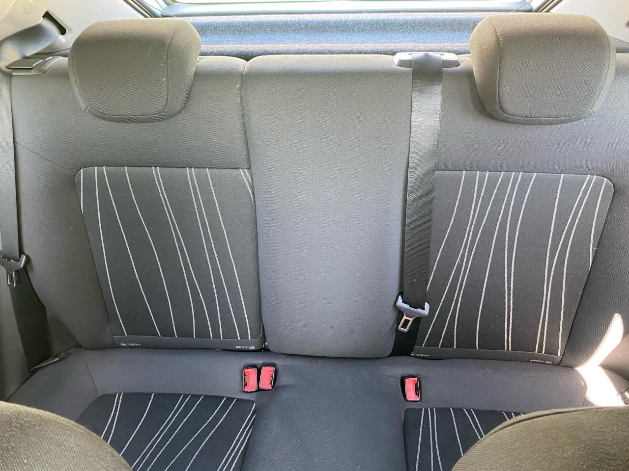 Opel corsa 1.2 3d netjes nap rijd goed