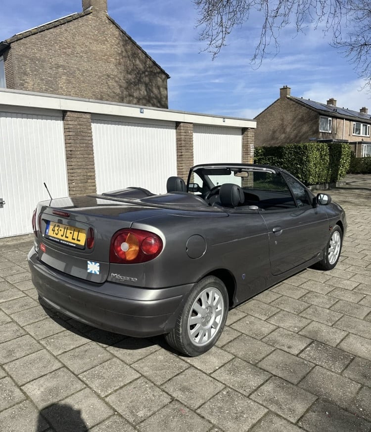 Renault Megane 1,4i cabrio airco !!!
