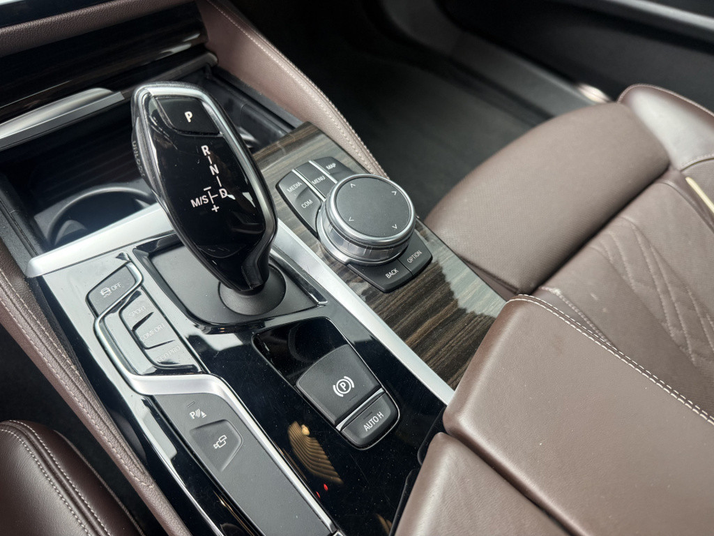 BMW 5 Serie 530i xdrive automaat high executive sedan