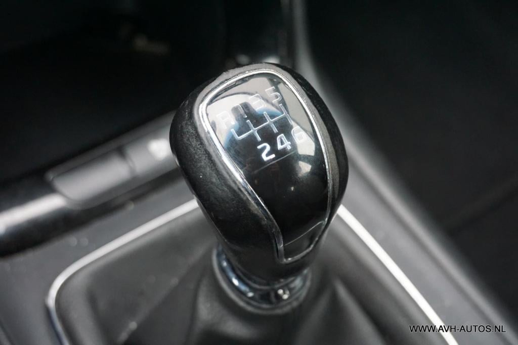 Kia Cee'd 1.6 gdi plus pack