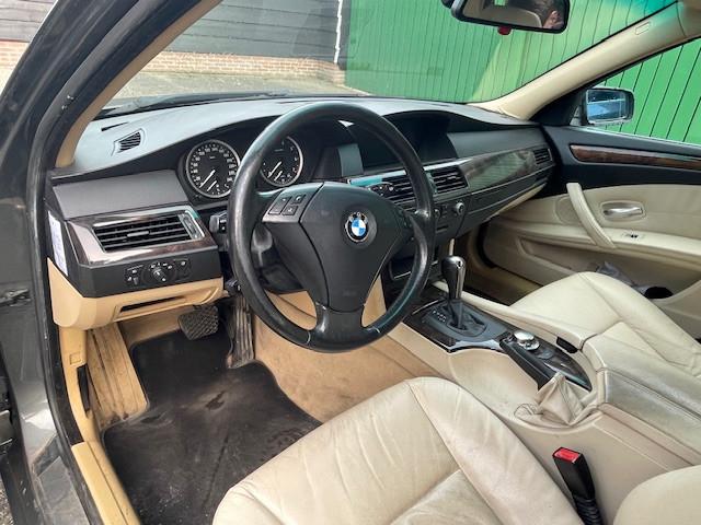 BMW 520i 2004