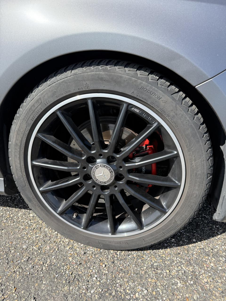 Matte Mercedes-Benz A-Klasse – AMG Styling | Automaat | Panoramadak