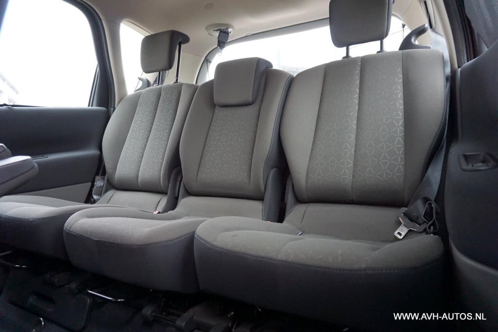 Renault Scenic 1.6-16v business line