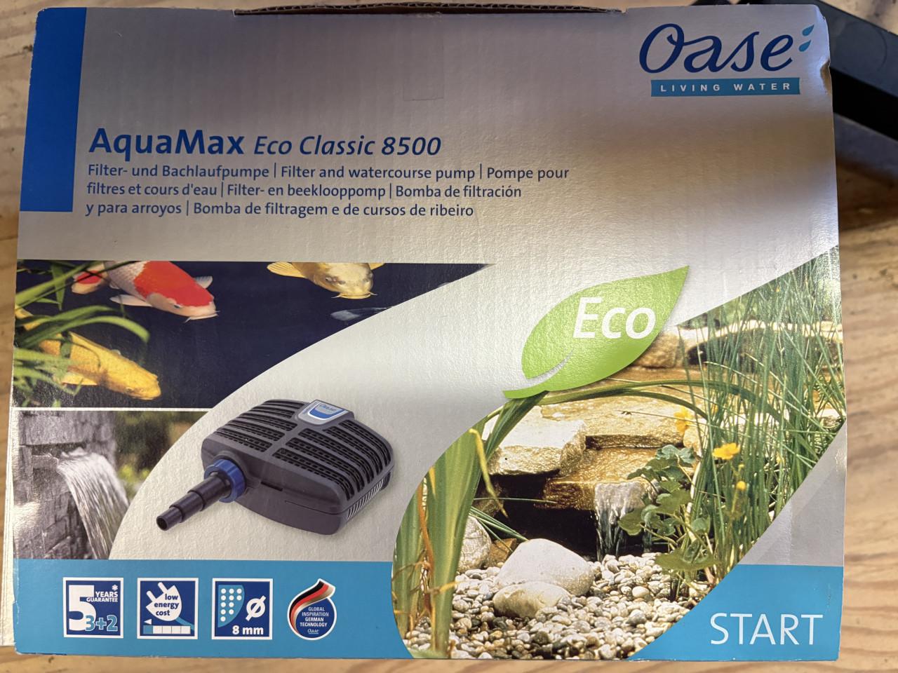 Koi karper en vijver onderdelen teab