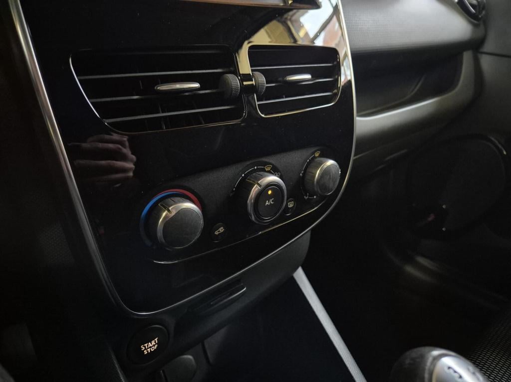 Renault Clio 0.9 tce dynamique / origineel nl / airco / cruisecontrol / par