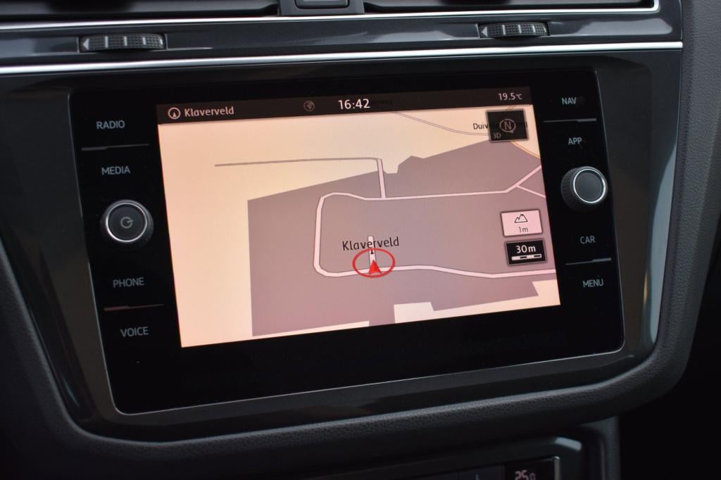 Volkswagen Tiguan 1.4 tsi act r-line | virtual | panoramadak | nap | stoelv