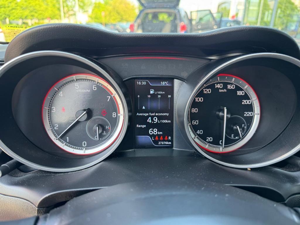 Suzuki Swift 1.2 style smart hybrid