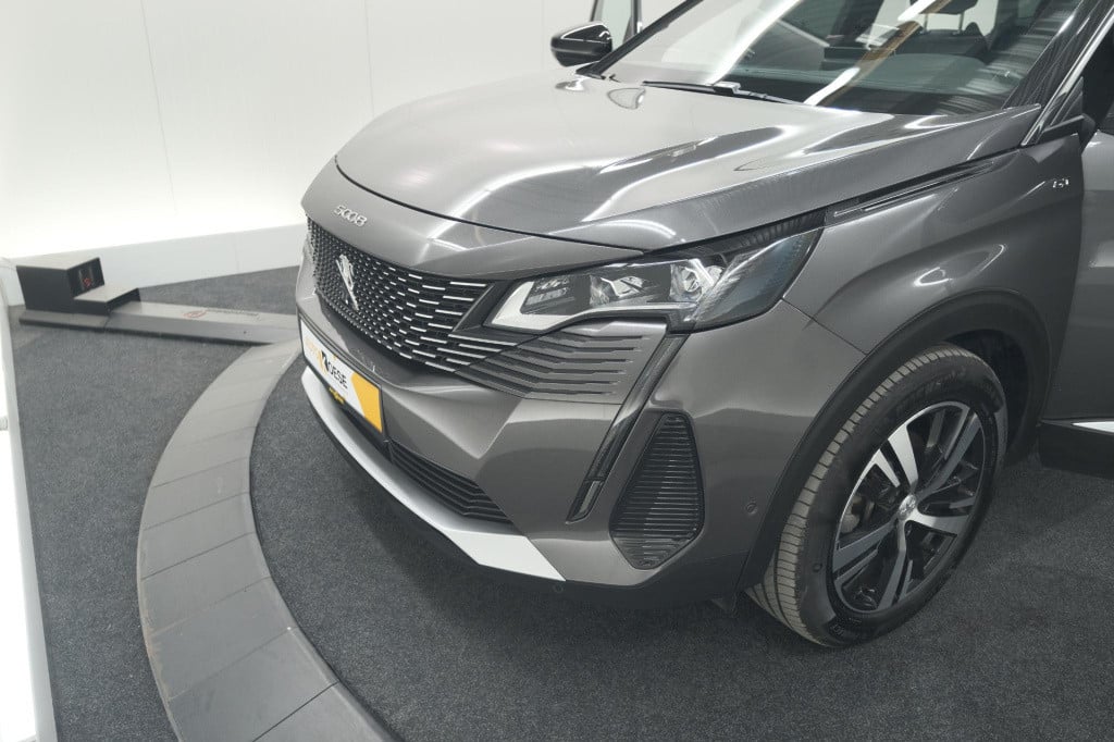 Peugeot 5008 puretech 130 gt | camera | adaptieve cruise control | dodehoek