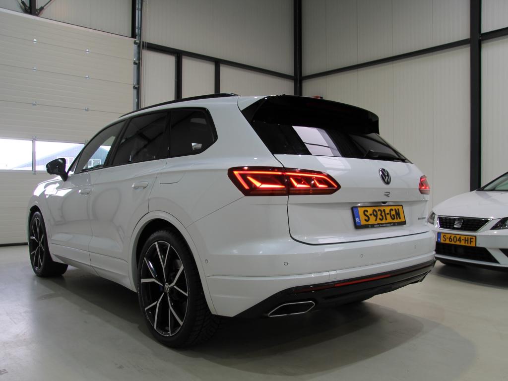 Volkswagen Touareg r 3.0 tsi ehybrid 462pk | full option