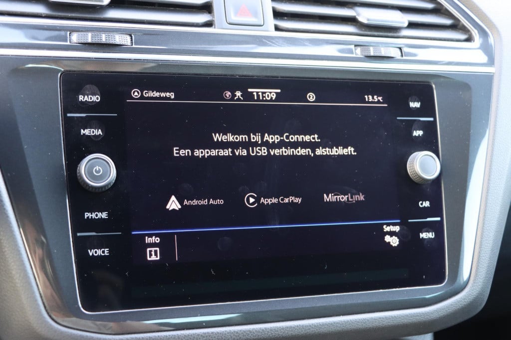 Volkswagen Tiguan 1.4 tsi ehybrid r-line business + 245pk dsg6