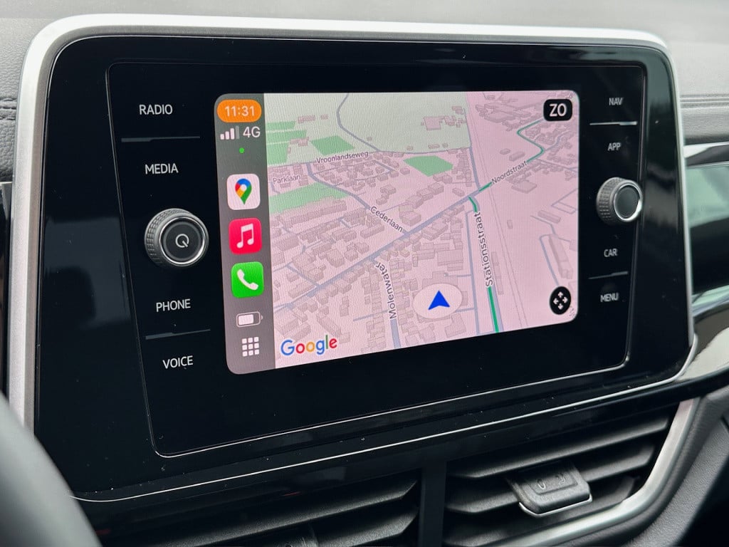 Volkswagen T-roc 1.5 tsi 150pk dsg r-line | camera | keyless | elek. achter