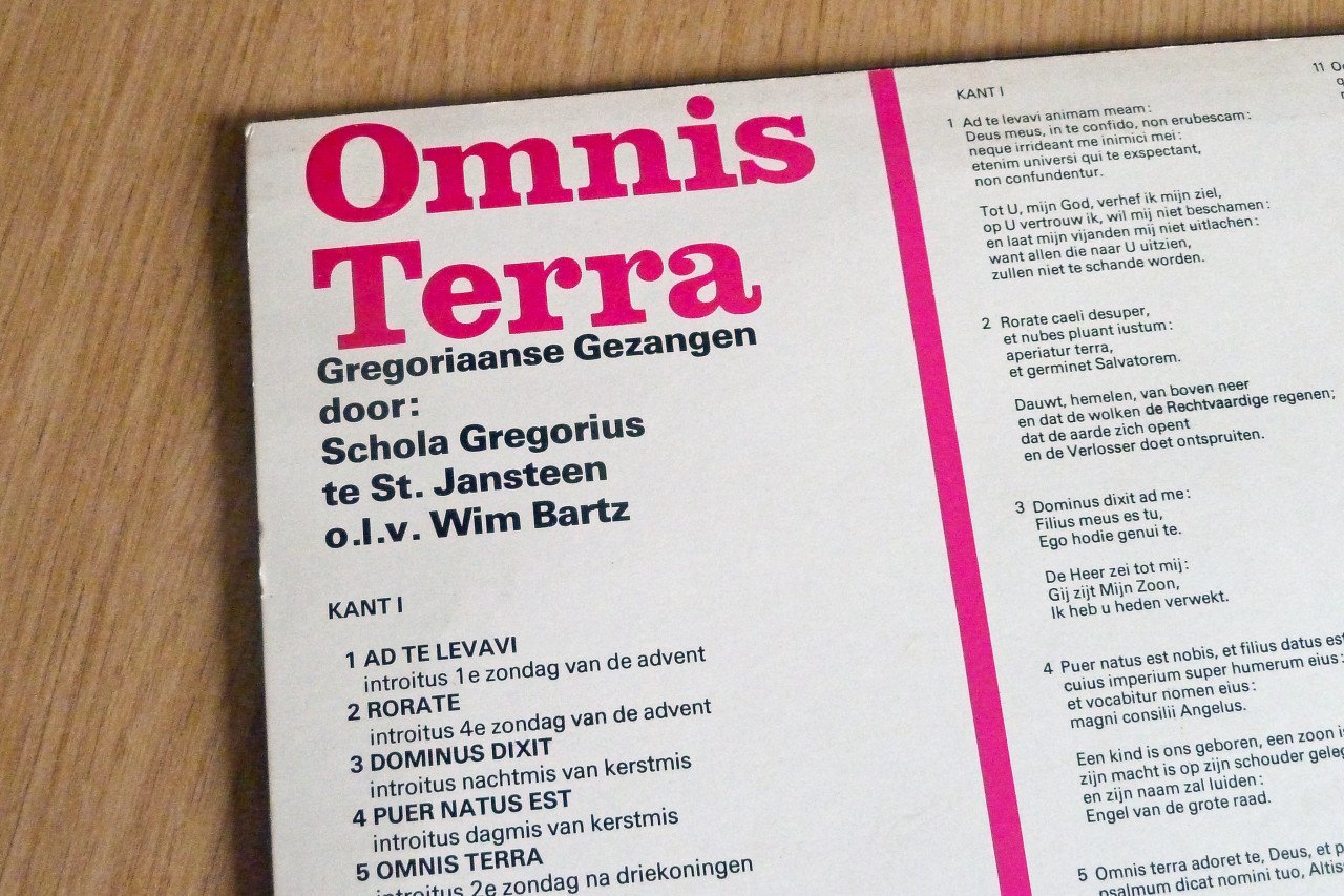 LP Omnis Terra door Schola Gregorius St. Jansteen