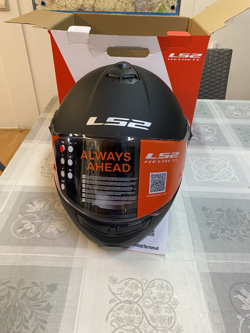 Nieuwe motorhelm