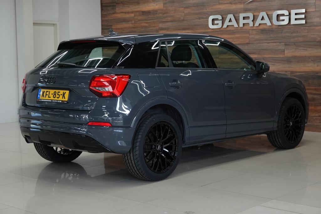 Audi Q2 1.0 tfsi sport | pdc | 19" | leder | stoelverw. |