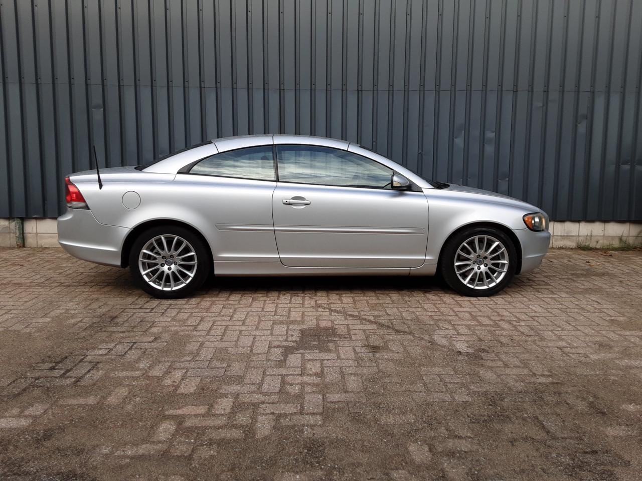 Volvo C70 Convertible 2.4i Summum handgeschakeld